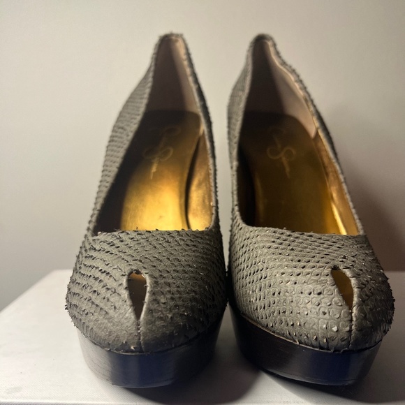 Jessica Simpson Greyish 10B - Picture 7 of 14